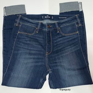 Advanced Stretch High-Rise Crop Jean Leggings